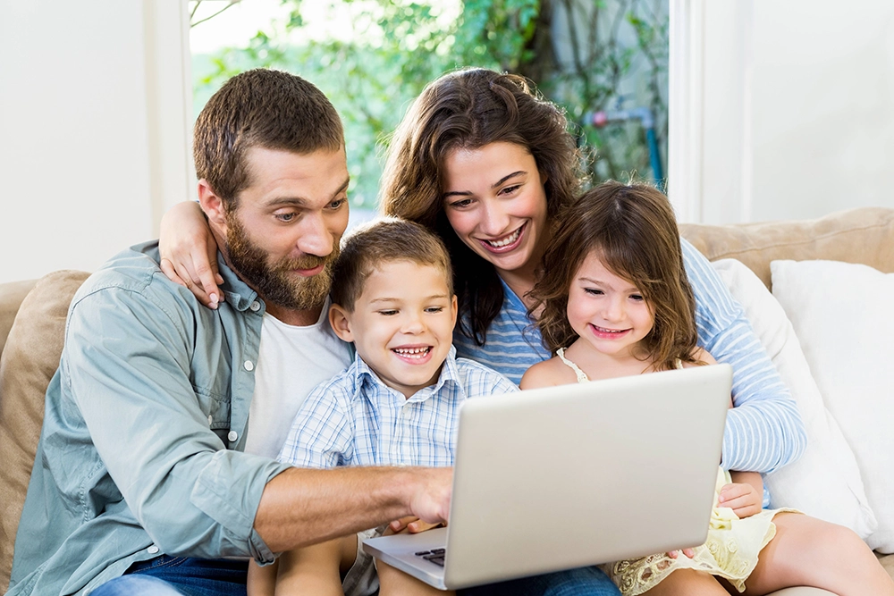 Family using Armstrong Internet